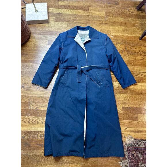 Whaling Mfg Co. Women's‎ M Navy Blue Trench Coat, Belted Vintage - Picture 14 of 14